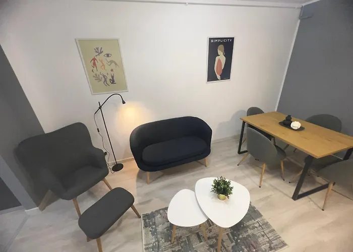 Hills Nomad Studio